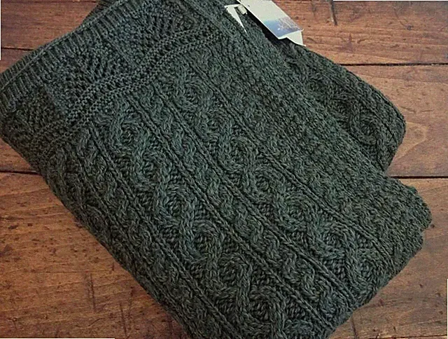 ARAN MOR Ireland100% MERINO WOOL Forest GREEN THROW BLANKET 40x60"