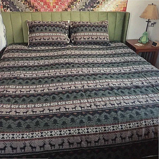 Vintage Woolrich Heavy Wool Bedspread With Shams Made In The USA.