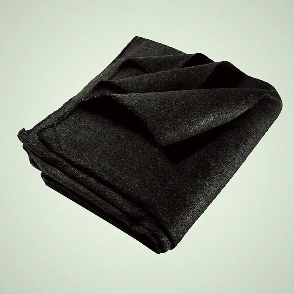 Warm Blanket 64" x 84" 4-lb. with 80% Wool - Black - New