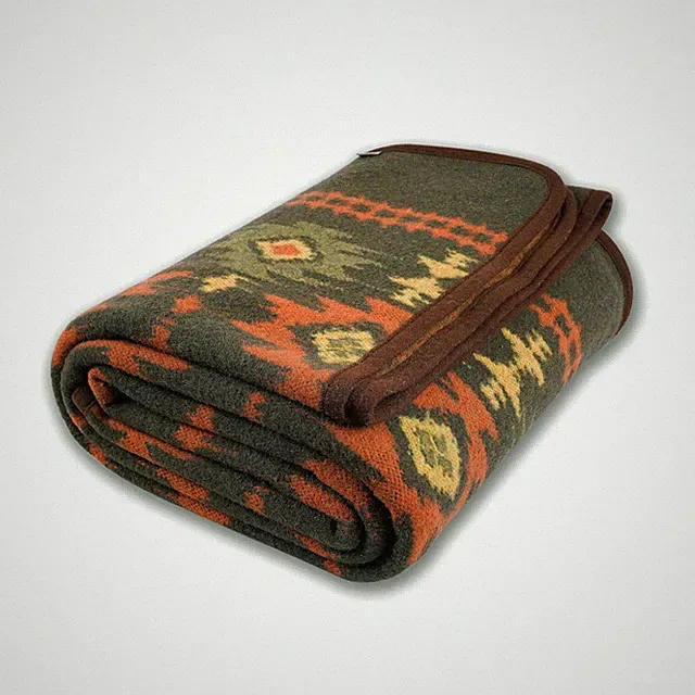 Warm Thick Merino Wool Blanket - Large Washable Throw for Bed Couch Camping